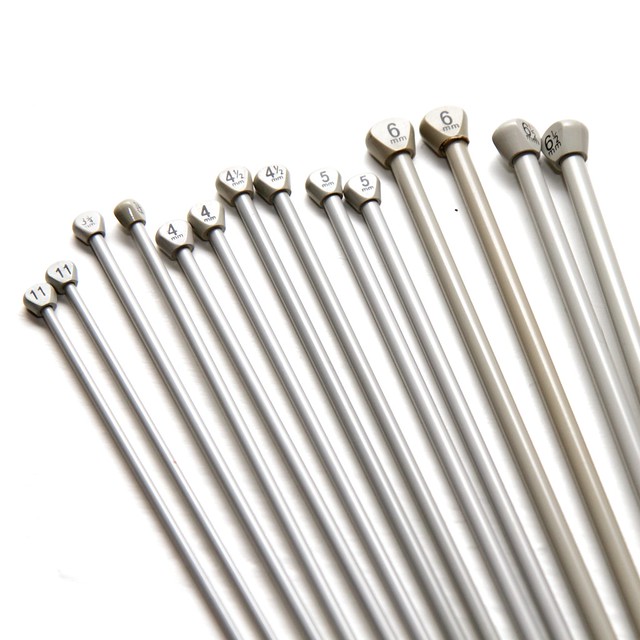 Pair of 5mm 30cm vintage metal knitting needles – Aero brand