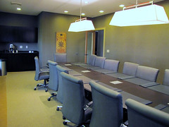 Boardroom opposite direction_8680981380_l • <a style="font-size:0.8em;" href="http://www.flickr.com/photos/66830585@N07/8694773414/" target="_blank">View on Flickr</a>