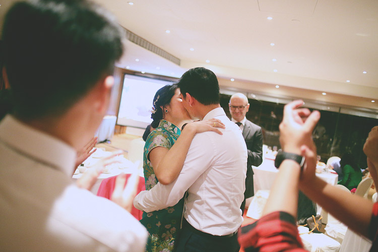 婚禮攝影-親吻