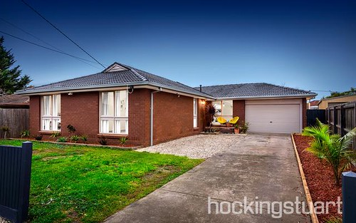 19 McCormack Cr, Hoppers Crossing VIC 3029