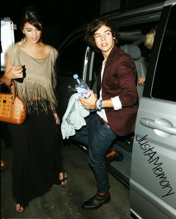 Arriving At A Restaurant In London ✧ Selena & Harry