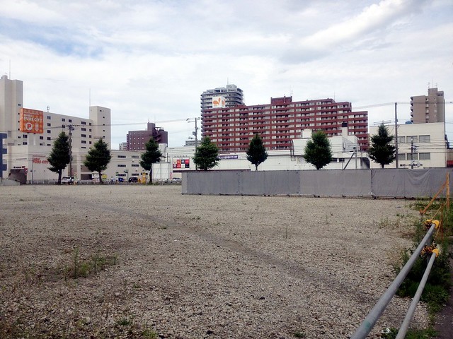 敷地東側から西方面（東札幌駅、ダイエー）