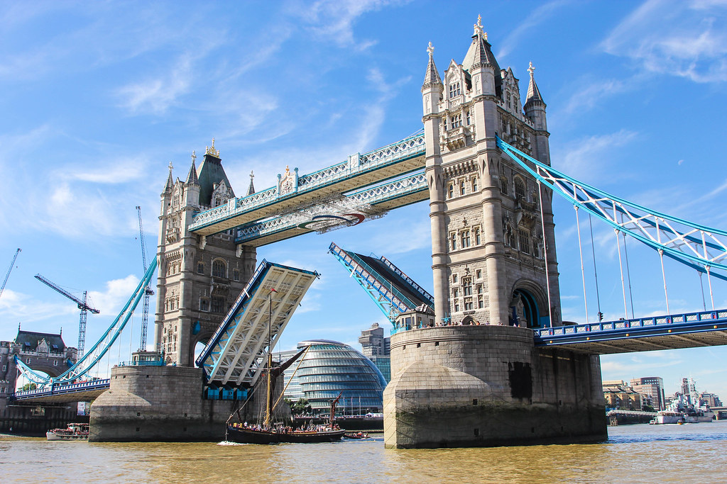 Tower Bridge by Dave Straven, on Flickr