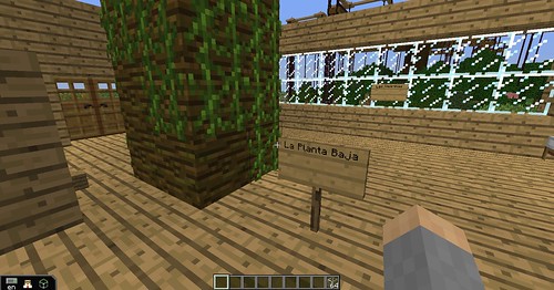 Labeling in Spanish in Minecraft by Wesley Fryer, on Flickr