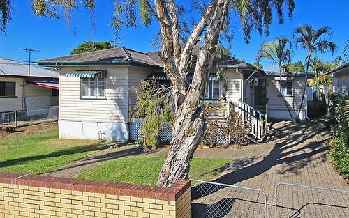 7 Rex St, Eastern Heights QLD 4305