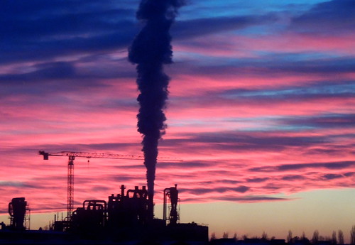 Tramonto sulla raffineria... (rospex) panorama tramonto cielo colori raffineria