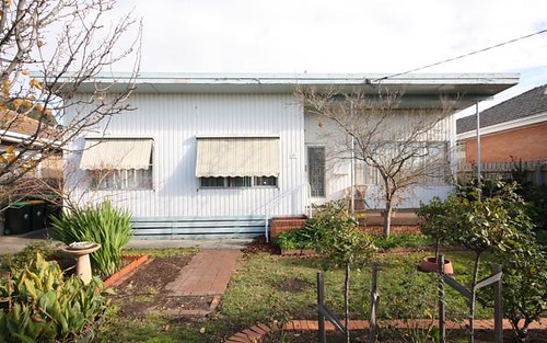 19 Connell St, Glenroy VIC 3046