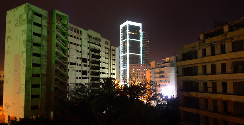 Beirut by night<br/>© <a href="https://flickr.com/people/13774263@N00" target="_blank" rel="nofollow">13774263@N00</a> (<a href="https://flickr.com/photo.gne?id=8571922150" target="_blank" rel="nofollow">Flickr</a>)