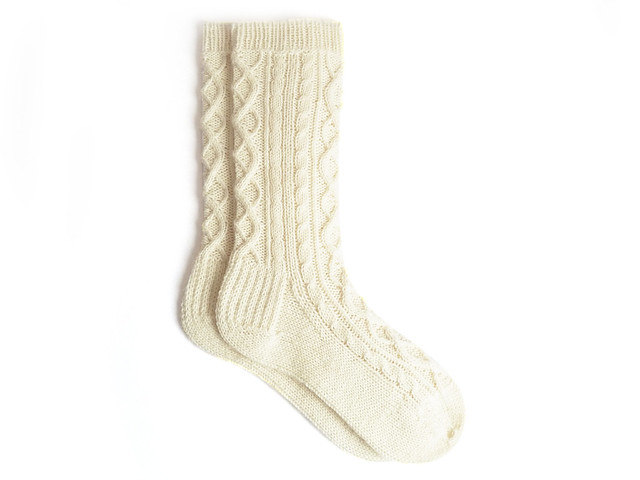 Argyle Cables socks by Mimi Hill for Eskimimi Makes
