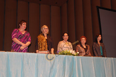 0477. María Aurora Ramírez de Durán, Esthela Gutiérrez, Marisela Plata de Quiroga, Hilda Gómez de Garza y Laura Soberón de Rodríguez, mesa directiva saliente.