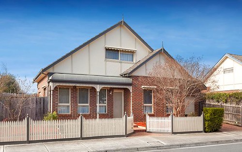 2a Young St, Coburg VIC 3058