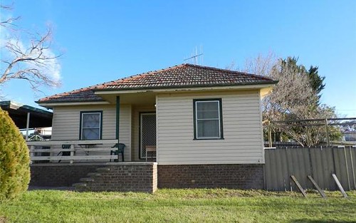 13 Grand Junction Road, Yass NSW