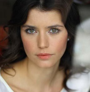 beren-saat(Turkish actress!!!!)