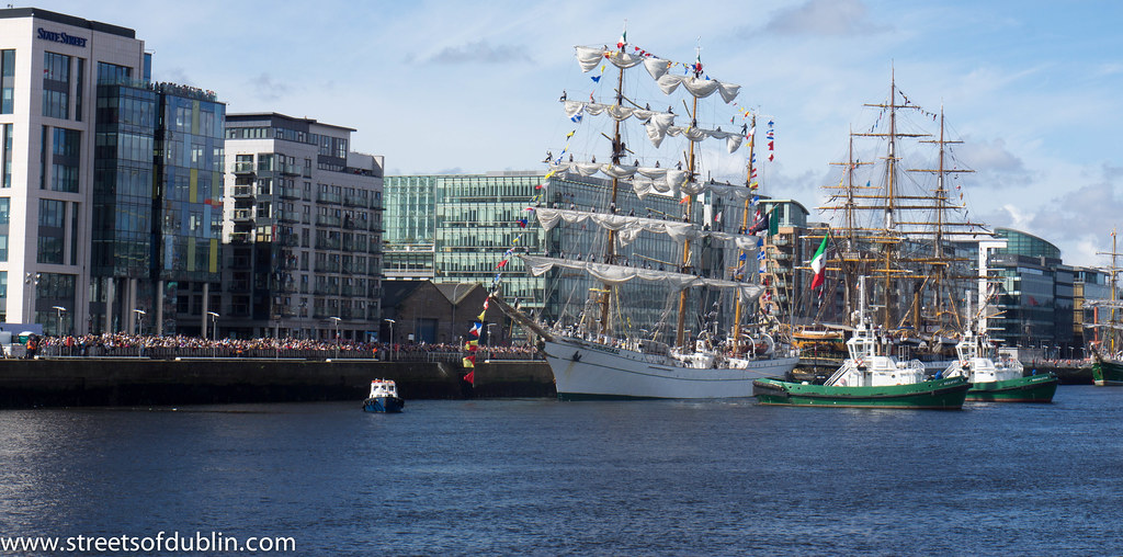 The Cuauhtémoc (Mexico) Sets Sail From Dublin - Sunday 26th. August