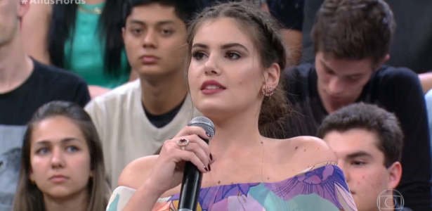 Camila Queiroz terá de perder sotaque caipira para novela das 7