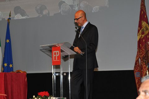 Voci Fuori Campo - Il Presidente della Repubblica Giorgio Napolitano