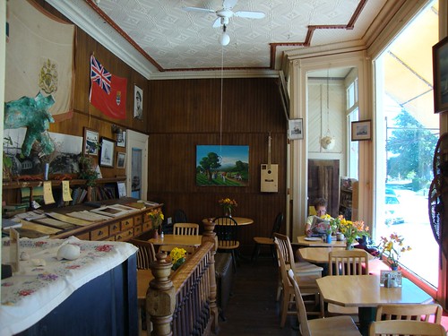 LaHave Bakery seating