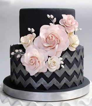 Dark gray chevron cake with roses