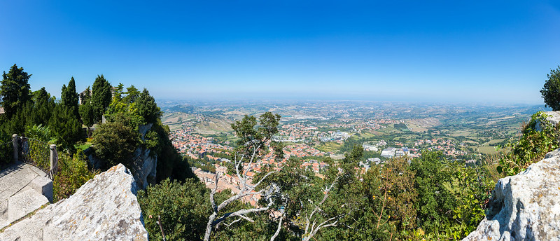 The View From San Marino...<br/>© <a href="https://flickr.com/people/37374328@N06" target="_blank" rel="nofollow">37374328@N06</a> (<a href="https://flickr.com/photo.gne?id=29540439840" target="_blank" rel="nofollow">Flickr</a>)