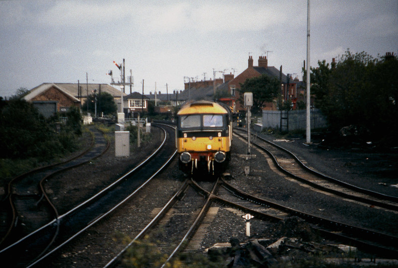 1987-06-12 #1/6 @ Seaham: 2M47 1805 Middlesbrough-Carlisle: Class 47 no. 47406 Rail Riders [slide 1002]<br/>© <a href="https://flickr.com/people/66289212@N07" target="_blank" rel="nofollow">66289212@N07</a> (<a href="https://flickr.com/photo.gne?id=8125897830" target="_blank" rel="nofollow">Flickr</a>)