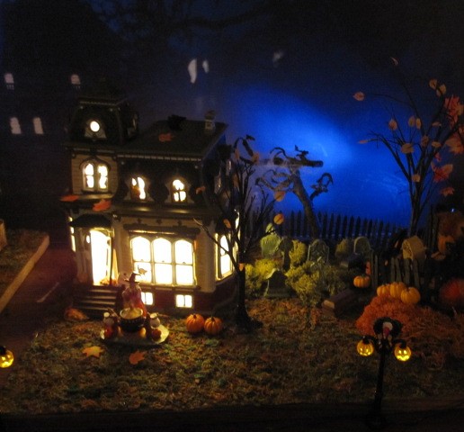 halloween town village display spooky 56 dept lemax