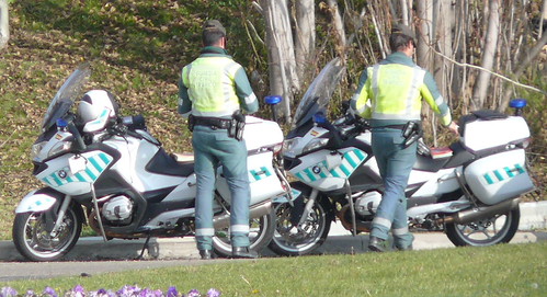 Motoristas - Guardia Civil de Tráfico Motoristas - Guardia Civil de Tráfico