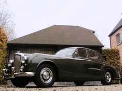 Bentley S1 Continental Flying Spur by James Young (1958).