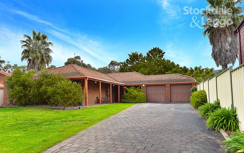 6 Irving Cl, Greenvale VIC 3059
