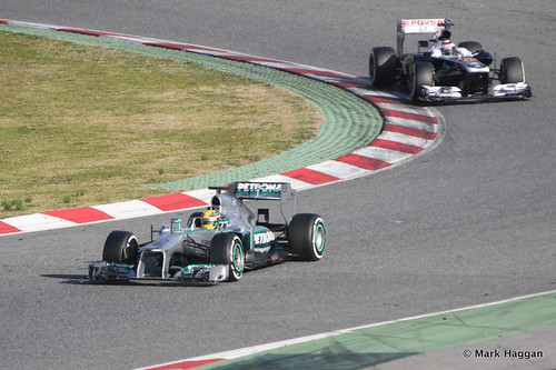 Lewis Hamilton in his Mercedes and Valterri Bottas in his Williams at Formula One Winter Testing, March 2013