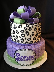 Purple and cheetah print cake • <a style="font-size:0.8em;" href="http://www.flickr.com/photos/60584691@N02/8625691615/" target="_blank">View on Flickr</a>