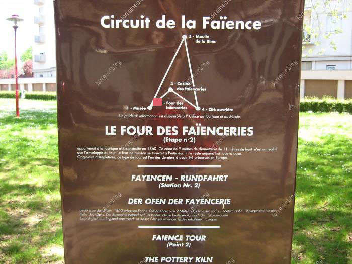 ancien four des faienceries<br/>© <a href="https://flickr.com/people/22253382@N05" target="_blank" rel="nofollow">22253382@N05</a> (<a href="https://flickr.com/photo.gne?id=8696230458" target="_blank" rel="nofollow">Flickr</a>)