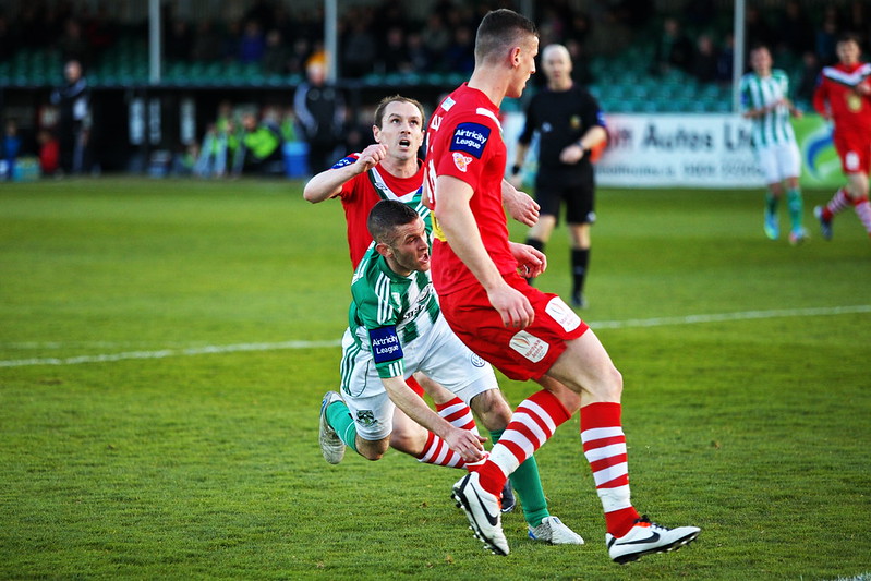 Bray Wanderers v Cork City #18<br/>© <a href="https://flickr.com/people/95412871@N00" target="_blank" rel="nofollow">95412871@N00</a> (<a href="https://flickr.com/photo.gne?id=8696979082" target="_blank" rel="nofollow">Flickr</a>)