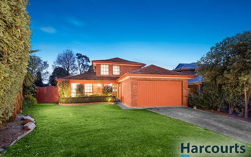 33 Belindavale Dr, Knoxfield VIC 3180