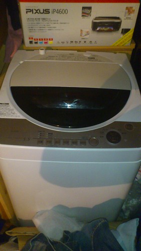 洗濯機になります。半年前リサイクルショッ...