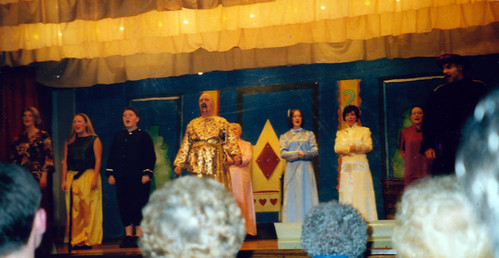 2000 Aladdin 35 (from left x, Donna Renshaw, x, x, Kelly Willis, Pauline Milner, Shelley Redgate, x)