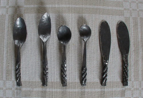 Spoons & spreaders • <a style="font-size:0.8em;" href="http://www.flickr.com/photos/35386275@N08/16519898779/" target="_blank">View on Flickr</a>