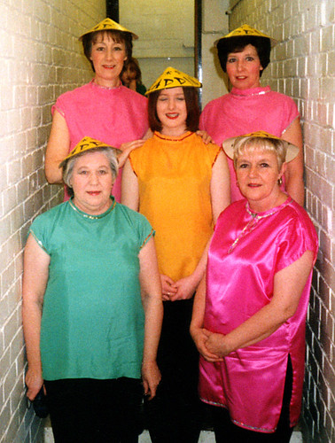 2000 Aladdin 01 (from left Rita Hampton, Linda Ellis, Kelly Marie Thornton,Pauline Milner,Ruth Kerrigan)