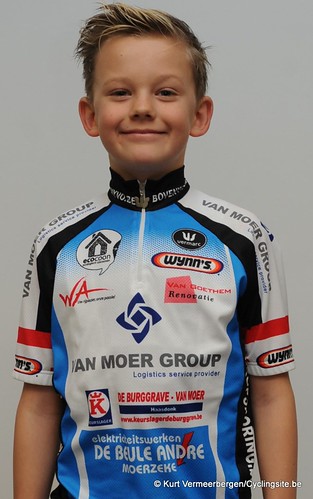 Van Moer Group Cycling Team (5)