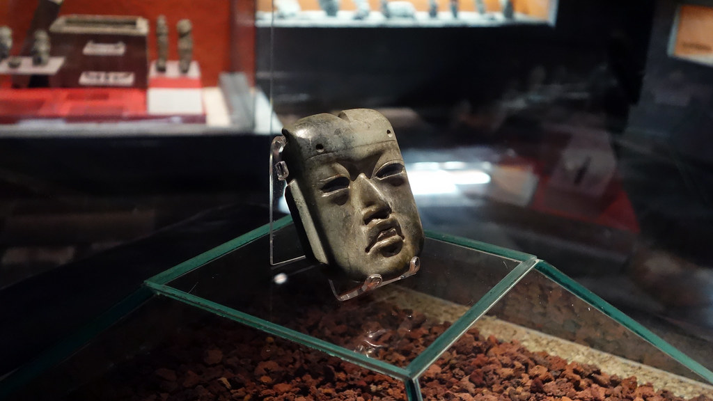 Máscara olmeca, c. 1200 - 400 B.C.E.