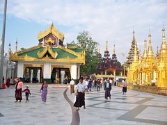 Shwedagon Pagoda, Yangon (30)