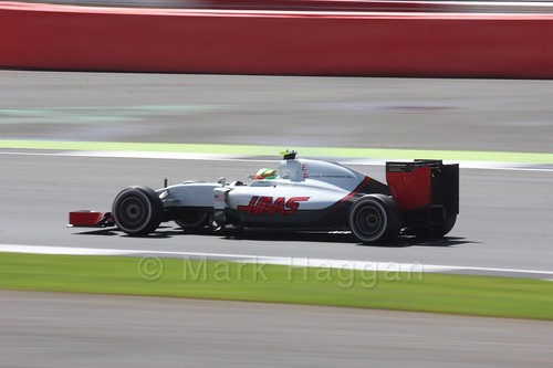 Esteban Gutierrez racing for Haas during the 2016 British Grand Prix
