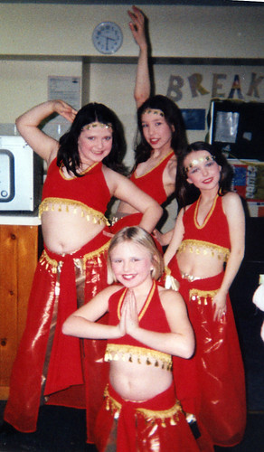 2000 Aladdin 07 (from left Hollie Willis,x,Abigail Sweeney, April Willis)