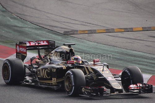 Pastor Maldonado in the Lotus in Formula One Winter Testing 2015