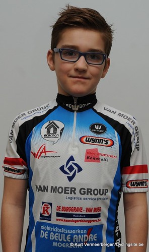 Van Moer Group Cycling Team (4)
