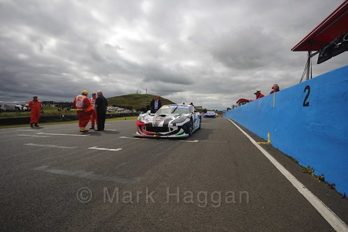 Tom Hibbert on the grid in the Ginetta GT4 Supercup at the BTCC Knockhill Weekend 2016