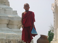Monk at Bawrithat Pagoda