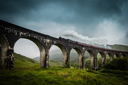 Glenfinnan Viaduct and Jacobite Steam Train