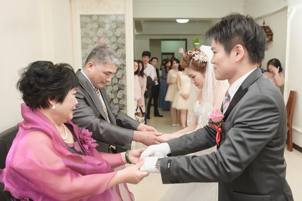 婚禮紀錄 - 台南 情定婚宴城堡永康館 婚攝澤于