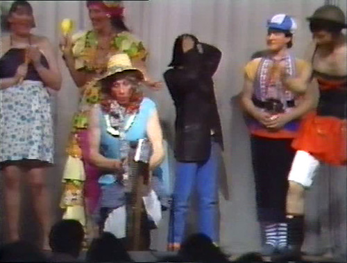 1986 Sinbad the Sailor from video (Ken Fielding on washboard)
