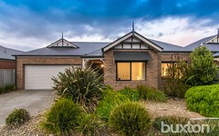 18 Marvins Place, Marshall VIC
